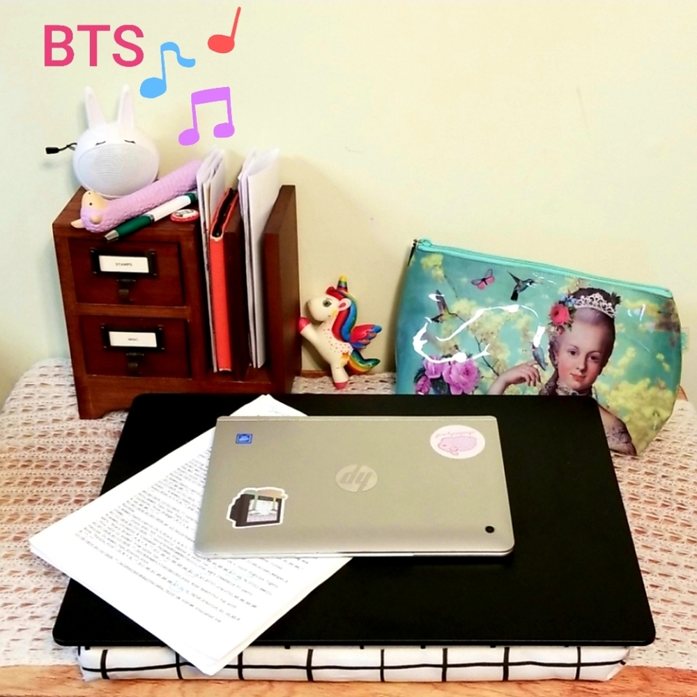 Meet your posher, Kellie!